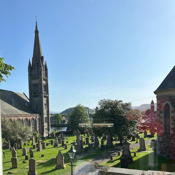 Jacobite'S Retreat, 17Th Century Cottage In The Heart Of Inverness Exteriör bild